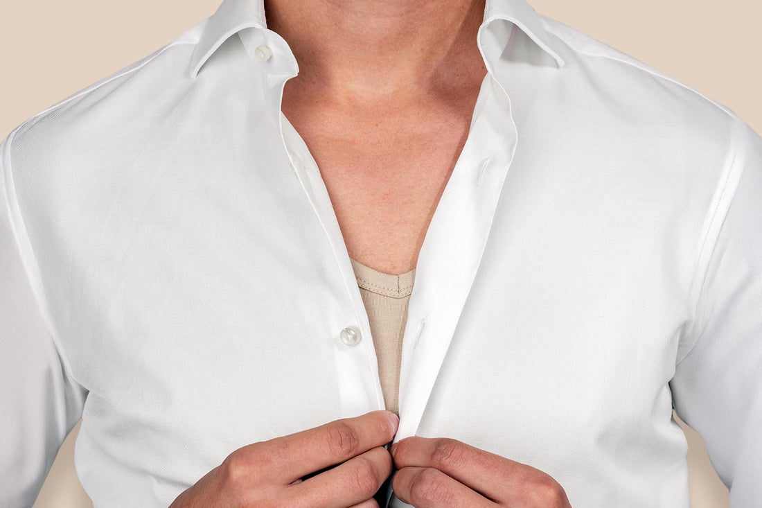 Shirt onder overhemd: wel of niet dragen en welke kies je? - Undiemeister