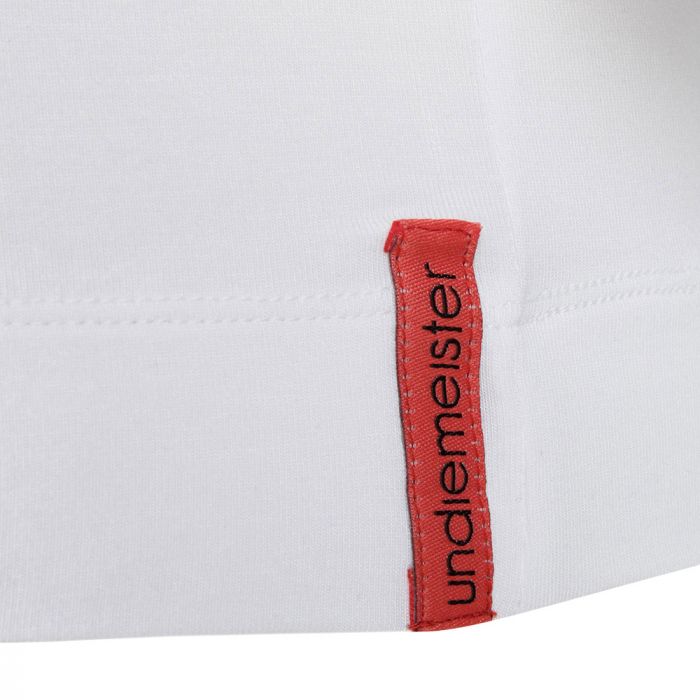 White T-shirt V-Neck label