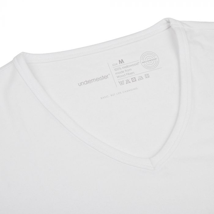 White T-shirt V-Neck